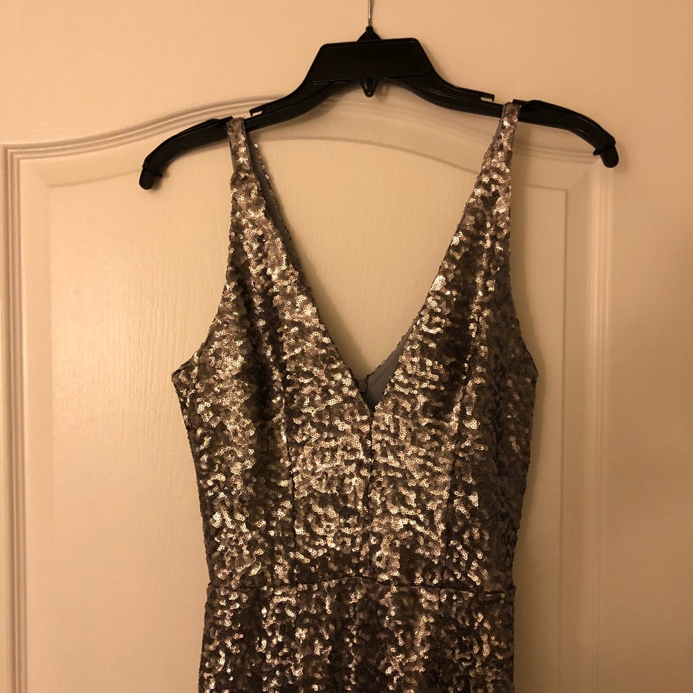 Dress the Population Medium Platinum Dress